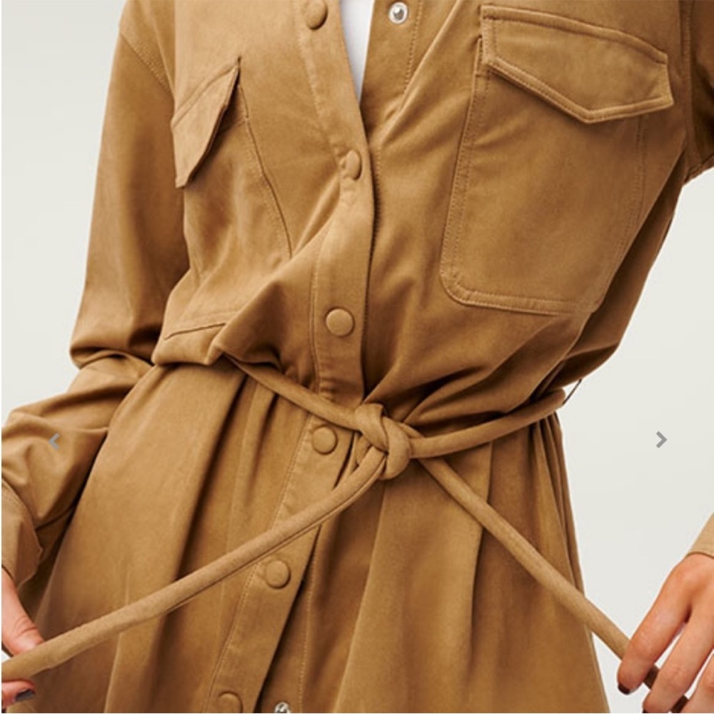 Good American Belted Suede Jacket - Picture 4 of 15